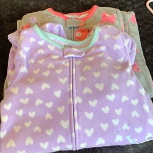 2 pairs footie pajamas